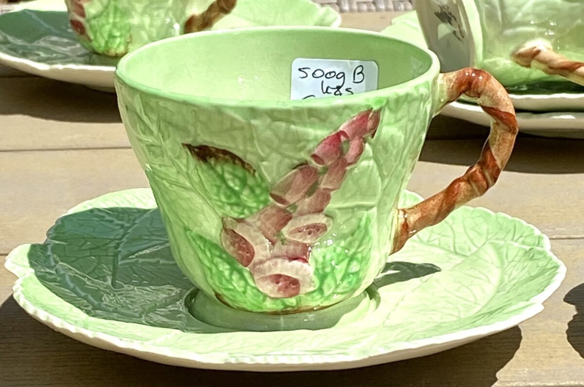 <p>Kop en schotel - CarltonWare - décor FOXGLOVE (ook wel 'Saladware' genoemd) - Australian Design</p> - Overig Engeland