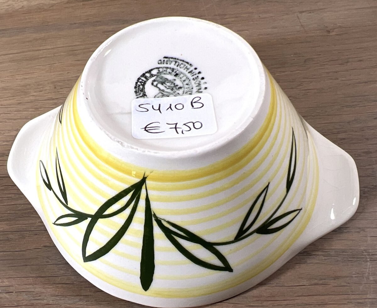 <p>Dessertschaal / Vlakommetje - Royal Sphinx - décor in gele ringen met groen gestileerde blaadjes</p> - Royal Sphinx