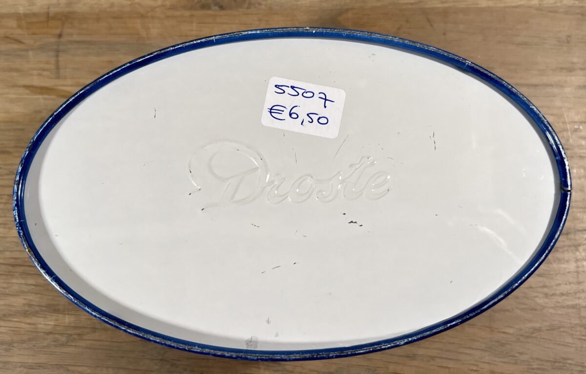 <p>Blik / Voorraadblik - ovaal model - Droste - Delftsblauw décor van zeilschepen</p> - Brocante