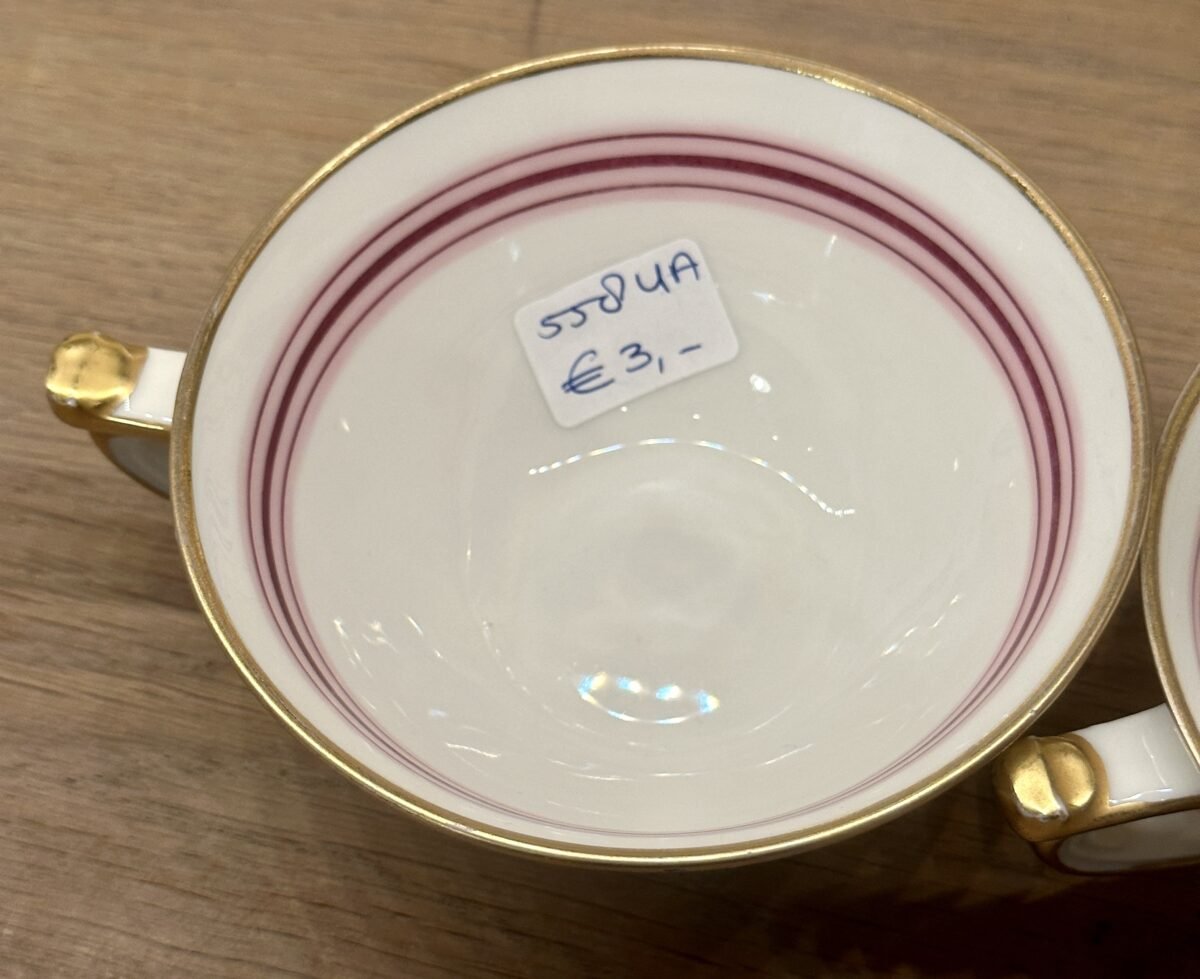 Kopje - RENASTRID la Porcelaine Belgique - décor met binnenin een lichte- en donkerroze belijning - Overig België