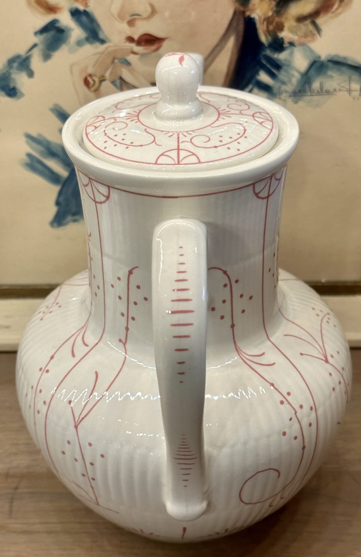 <p>Koffiepot - Boch - décor COPENHAGUE in rood/roze uitvoering</p> - Boch