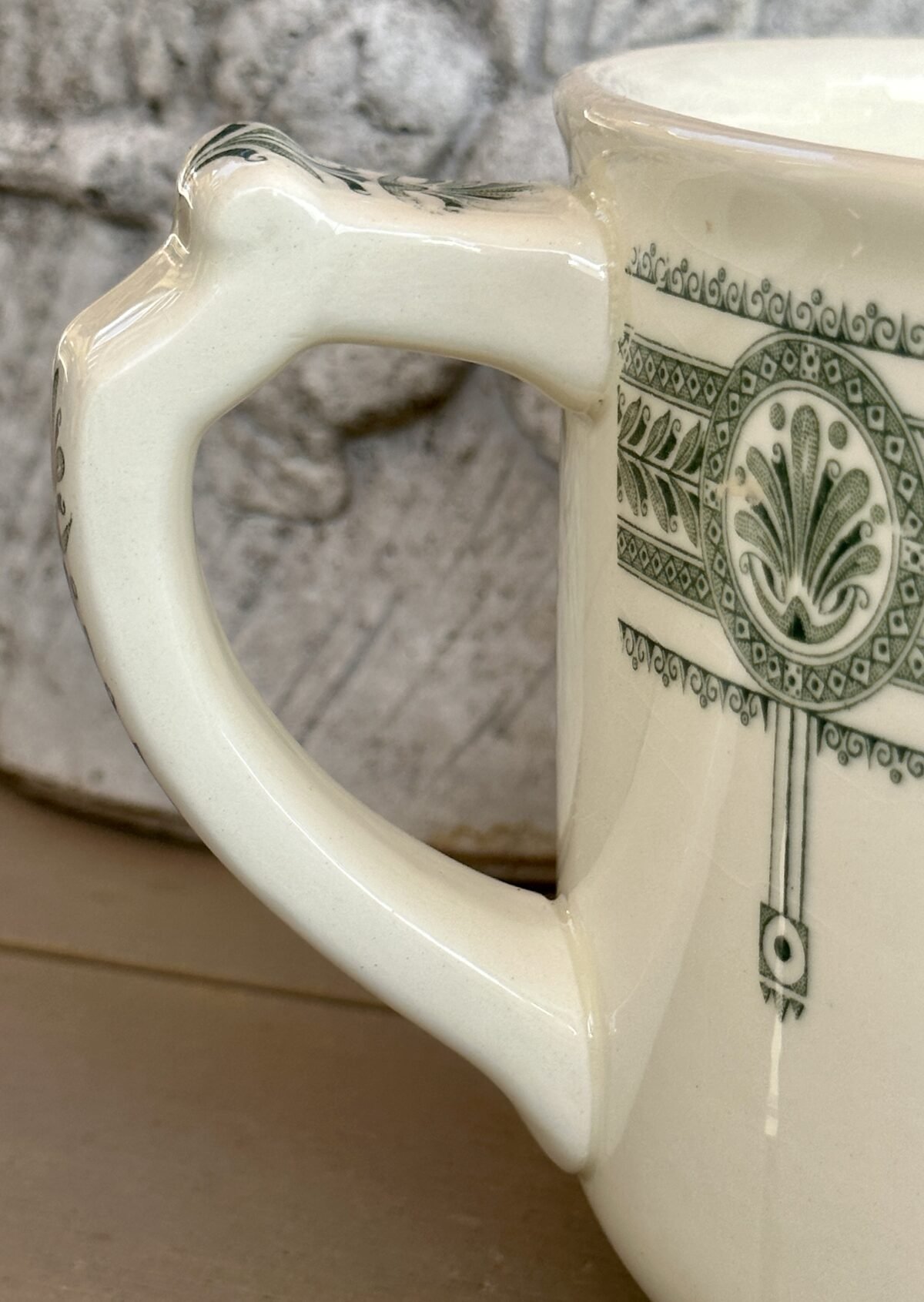 <p>Pispot / Nachtspiegel - Boch - décor FLANDRIA in groen</p> - Boch