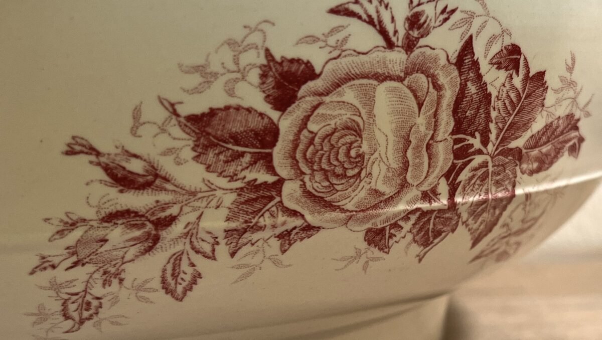 <p>Lampetbak - Nimy - décor GLORY uitgevoerd in rood</p> - Nimy