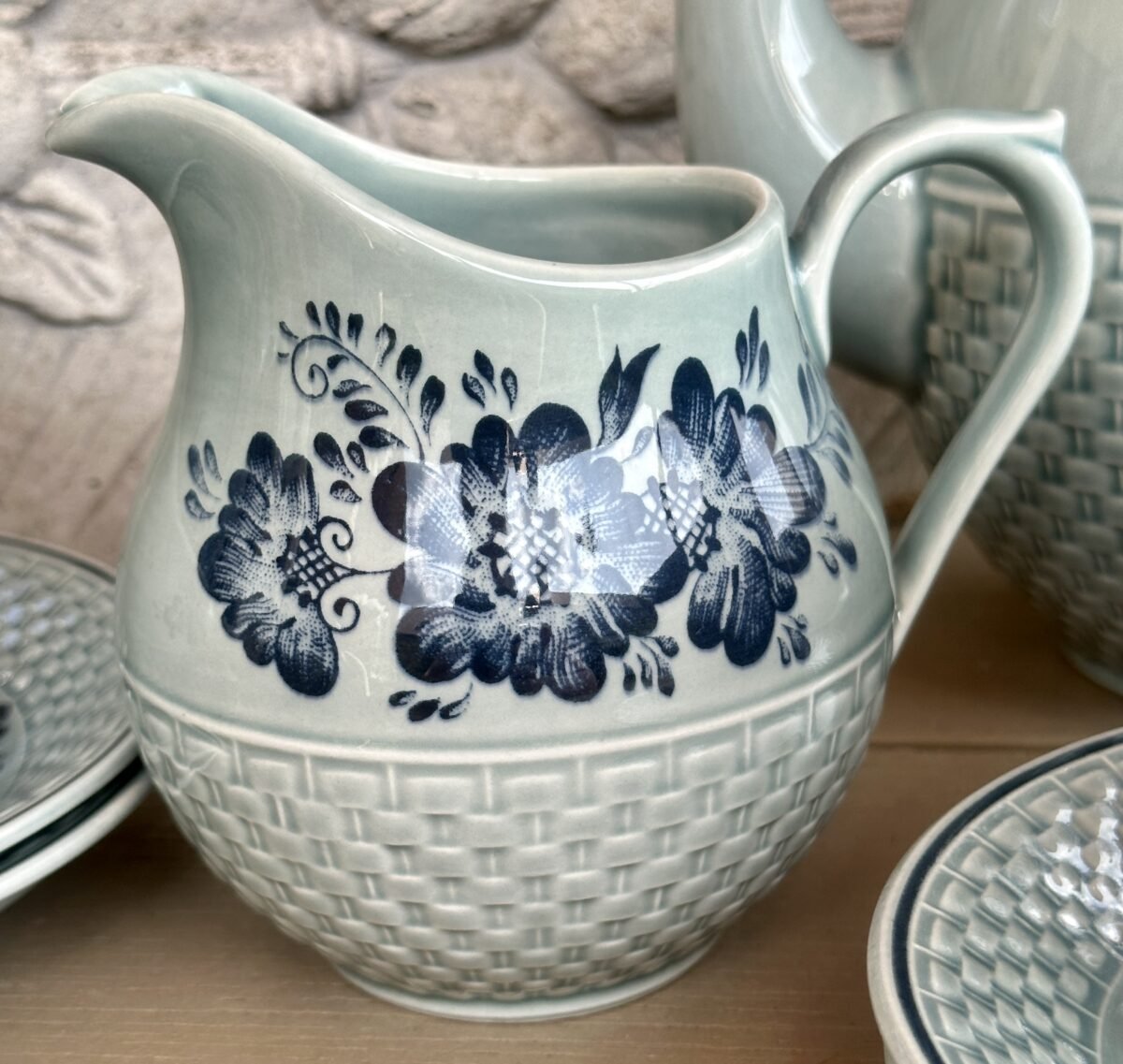 <p>Koffieset bestaande uit de koffiepot, een suikerpot, een melkkan en 6 kop en schotels - Royal Sphinx</p> - Royal Sphinx