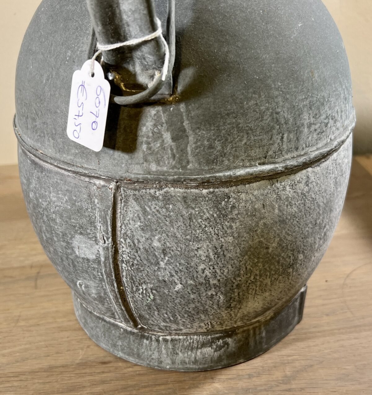 <p>Waterketel vervaardigd uit zink - vrij groot model - ongemerkt, waterdicht</p> - Brocante