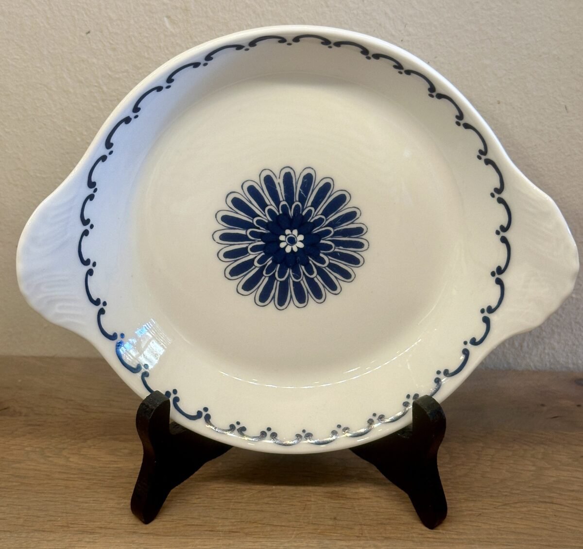 <p>Schaaltje - porselein - Porcelain de Paris - décor MING BLUE met blauwe versierselen</p> - Overig Frankrijk