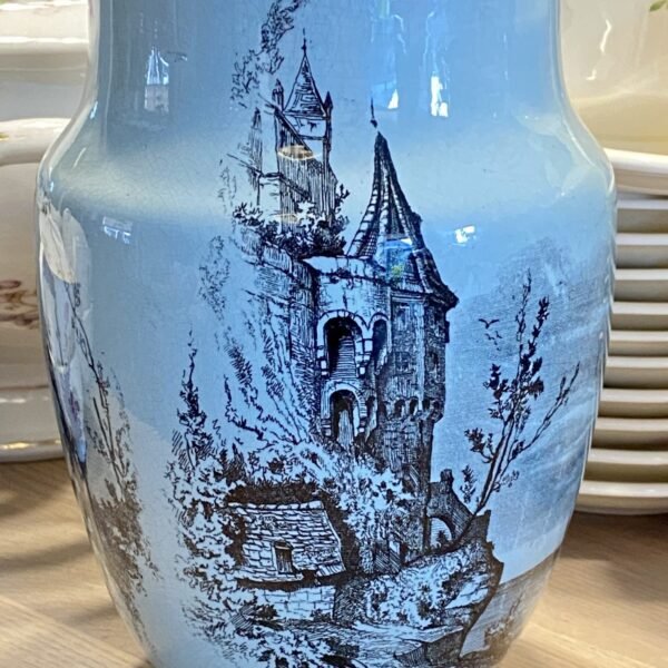 Cachepot / Vaas / Ompot - hoger model groen-blauw/groen geglazuurd met décor in zwart van een kustplaats - Sarreguemines