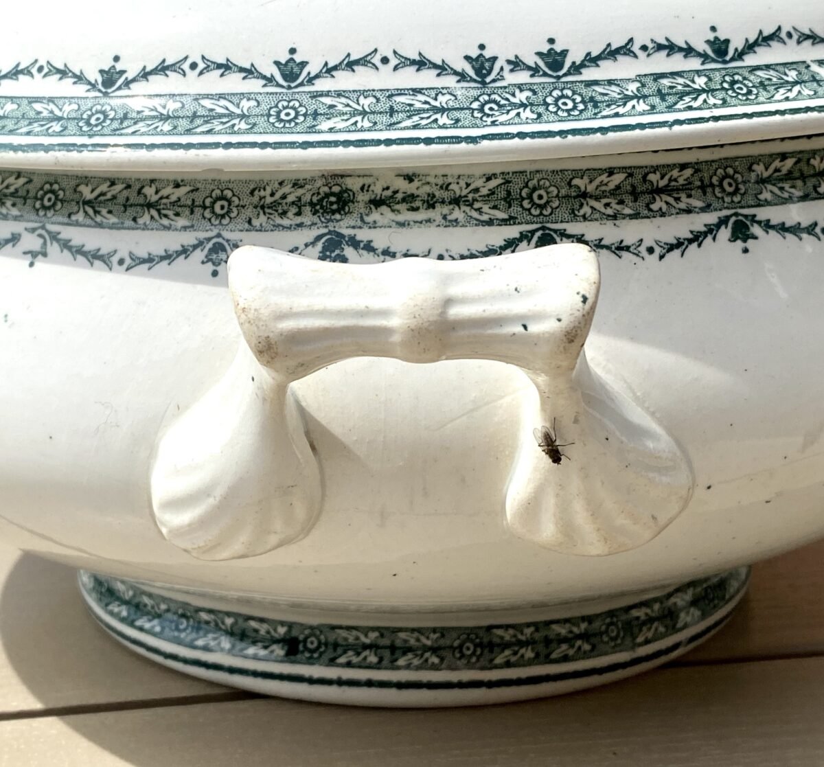 <p>Terrine - groot - St. Amandinoise - St. Amand - decor MAGALI groen</p> - St. Amand