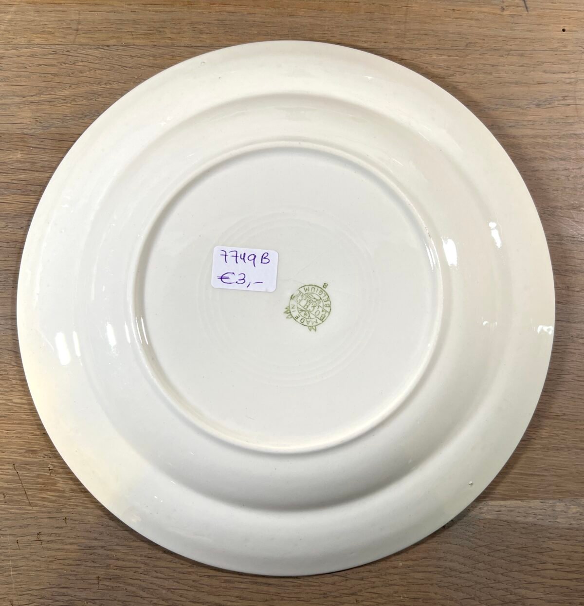 Dinerbord / Eetbord - Boch - décor met een donkerrode roos en roze/witte rozenknoppen