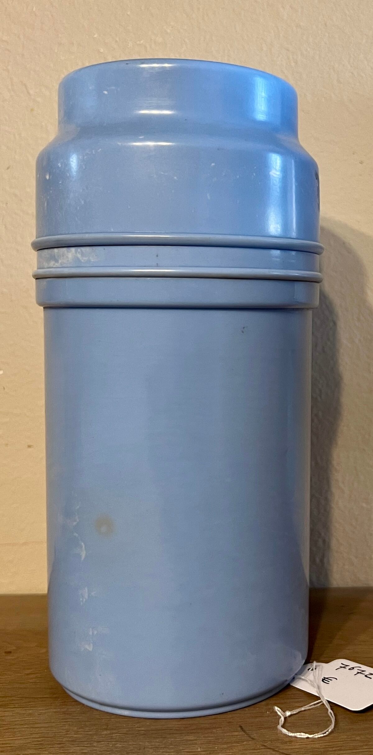 Thermoskan - Thermos Ltd. London - rond model uitgevoerd in blauw gemelleerd urea formaldehyde plastic